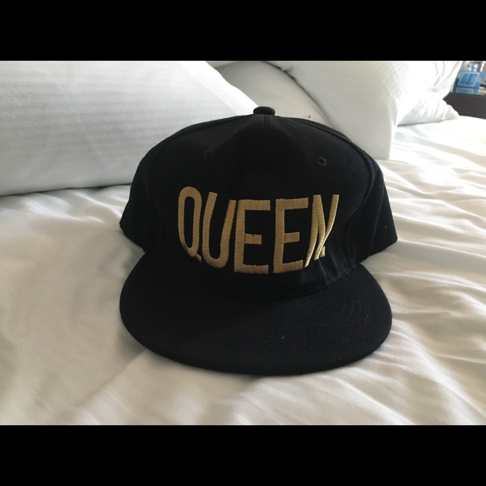 Queen hat.